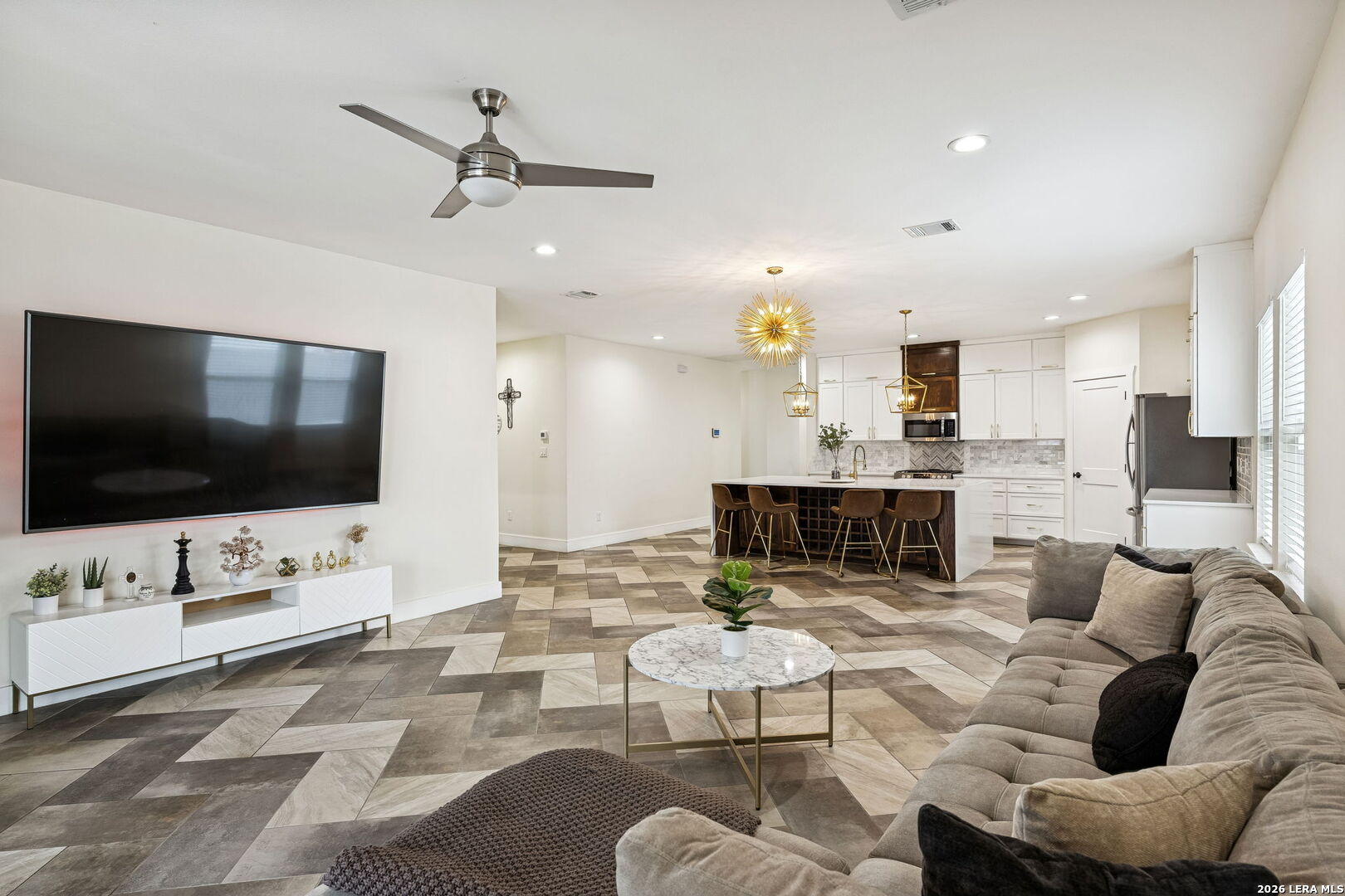303 Pendleton Avenue San Antonio TX 78204