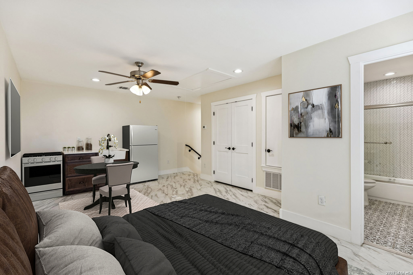 303 Pendleton Avenue San Antonio TX 78204