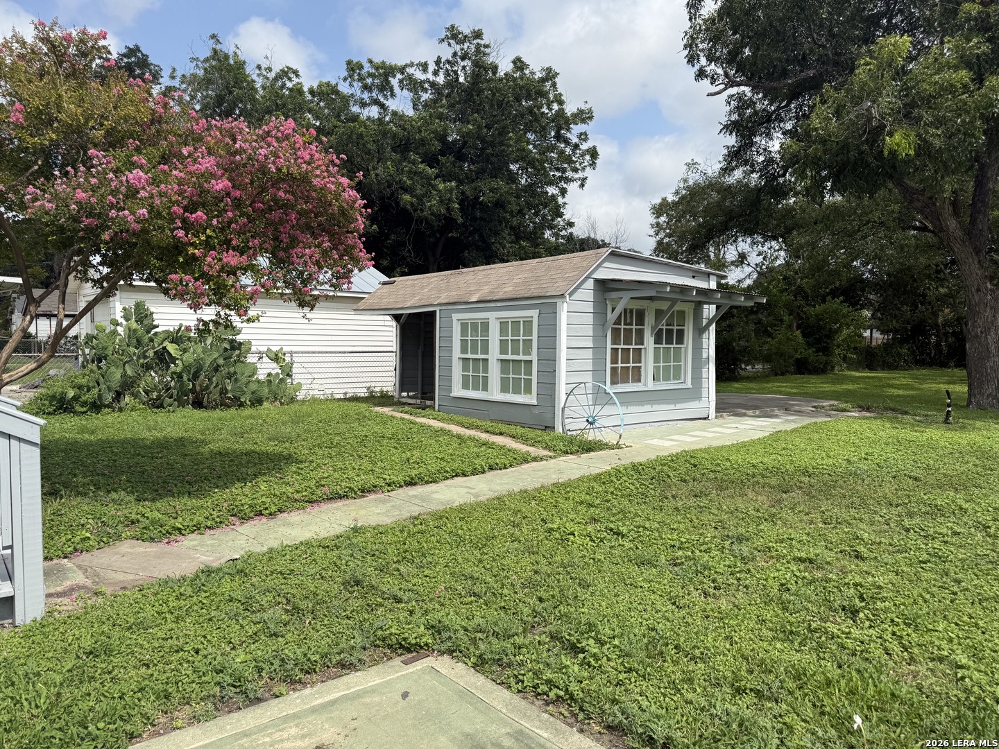 417 E Huff Avenue San Antonio TX 78214