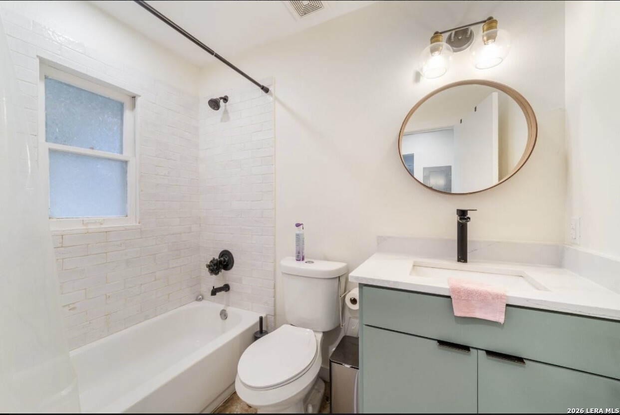 239 Brahan San Antonio TX 78215