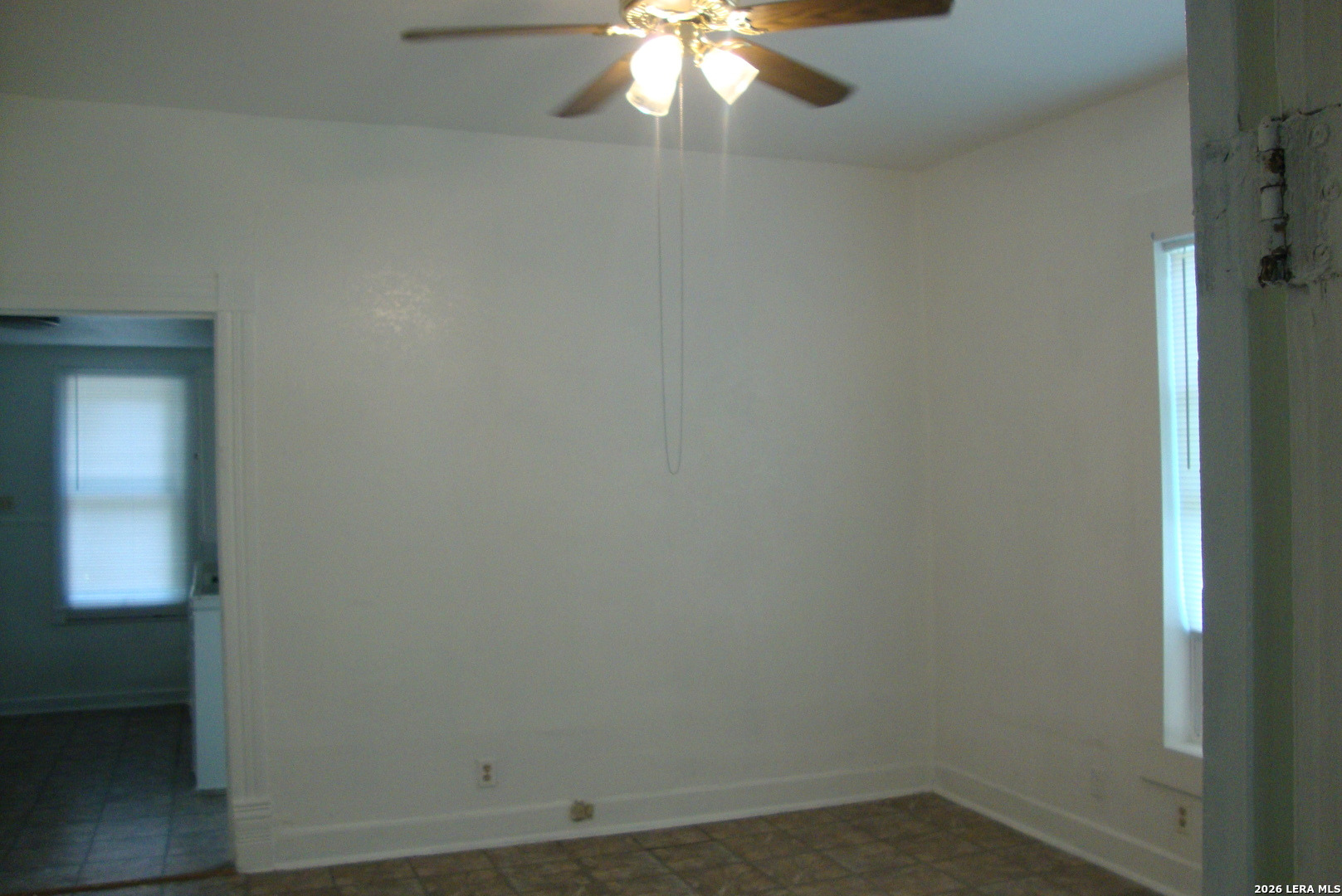 136 E Dullnig Court San Antonio TX 78223