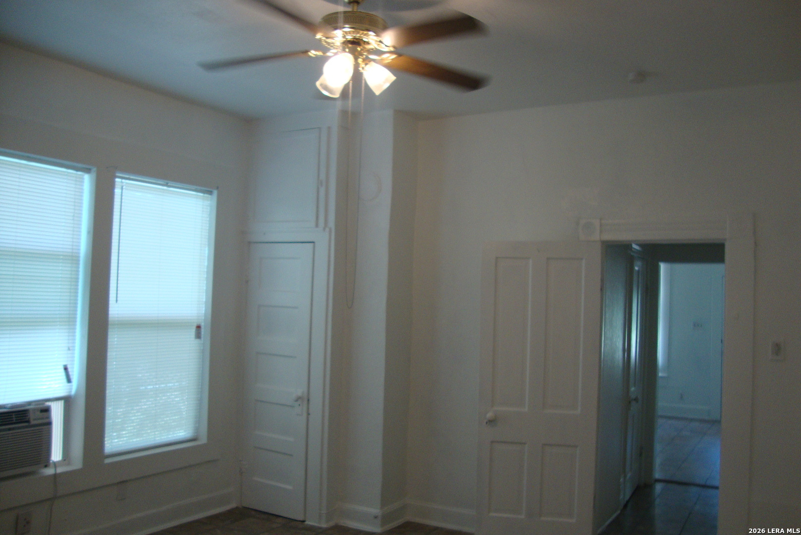 136 E Dullnig Court San Antonio TX 78223