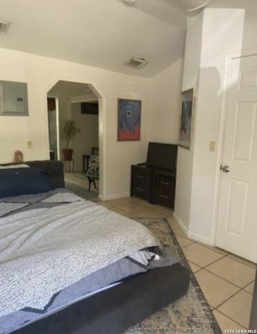 100 Dinn Drive San Antonio TX 78218