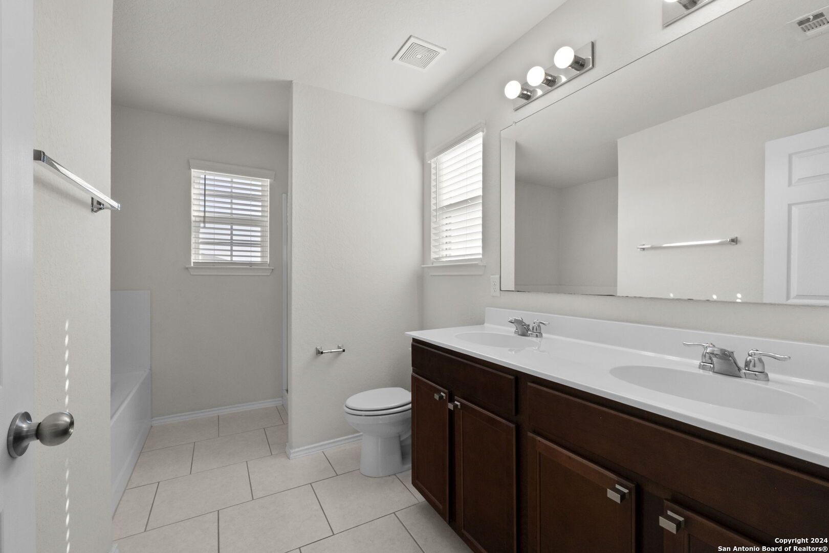12041 Silver Light San Antonio TX 78254