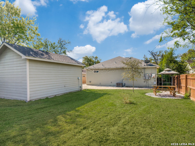 1019 W Rosewood San Antonio TX 78201