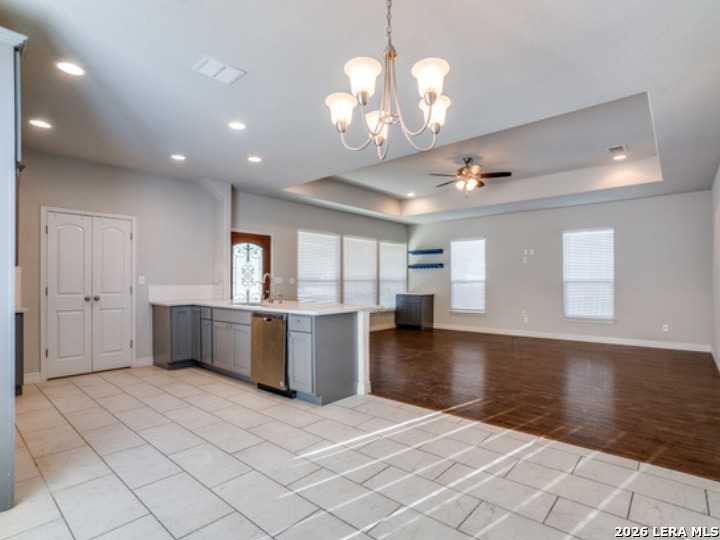 1019 W Rosewood San Antonio TX 78201