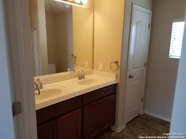 5435 Sunlit Brook San Antonio TX 78240