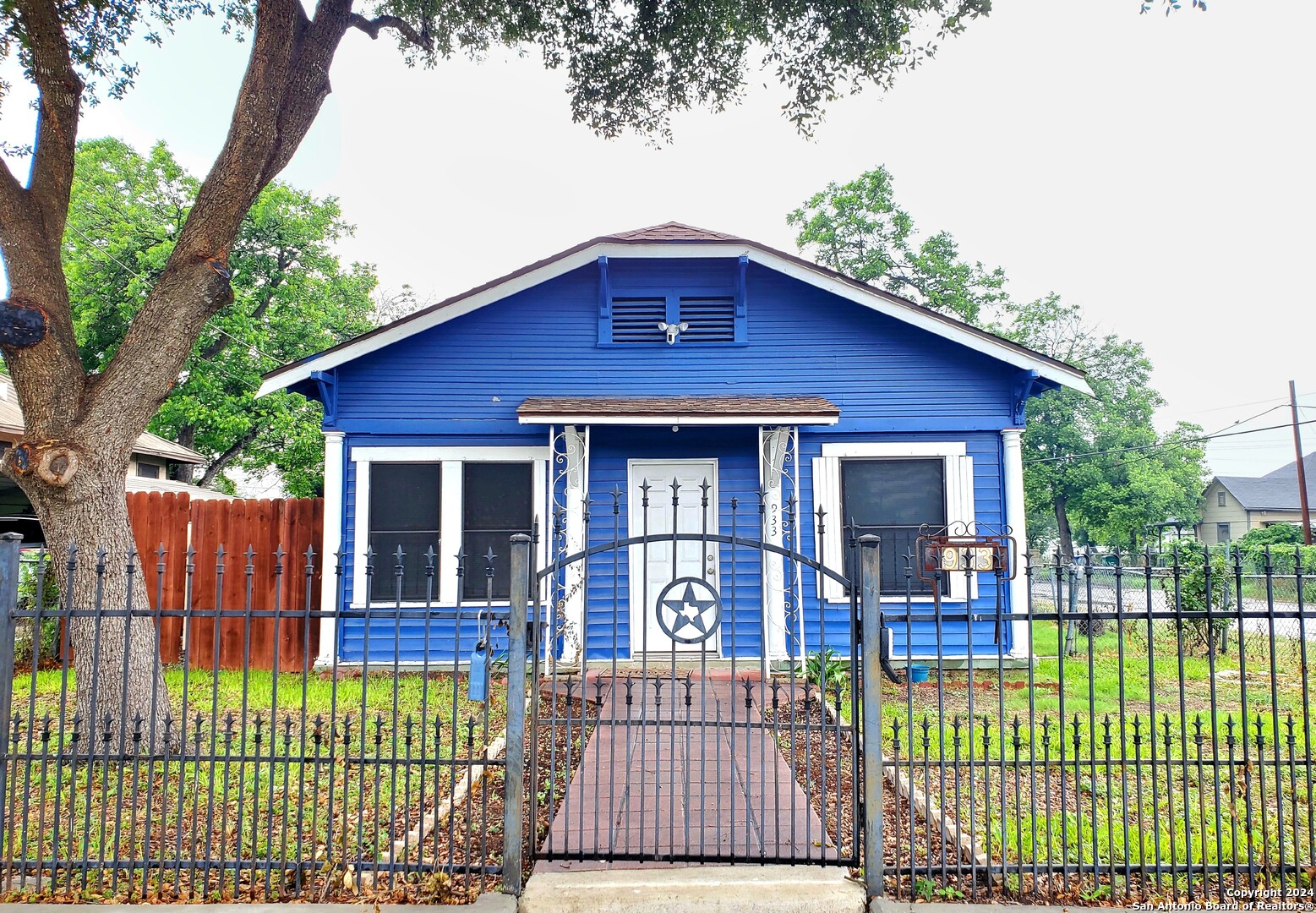 933 Lamar Street San Antonio TX 78202