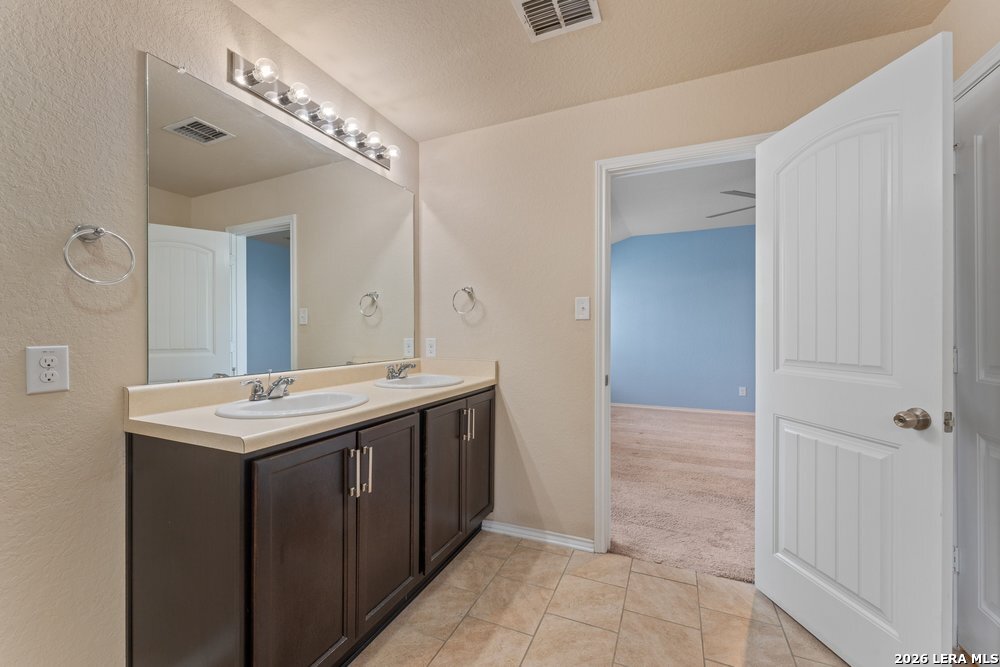 11738 Garnet Sunset San Antonio TX 78245