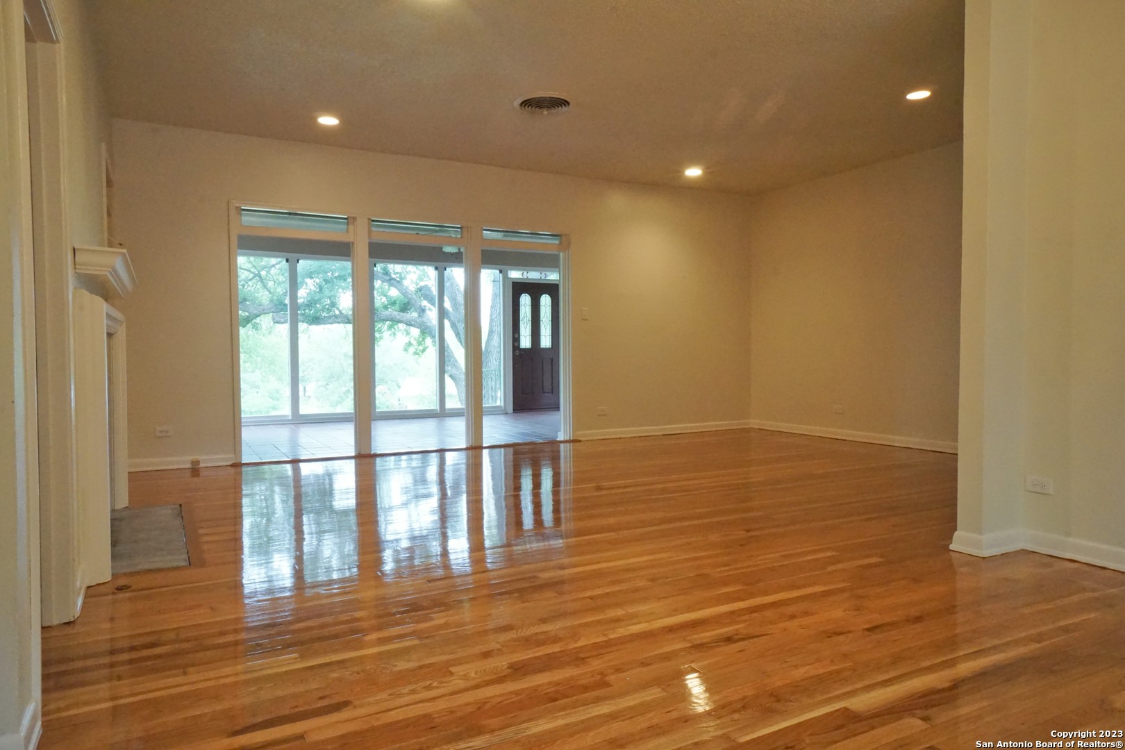 149 Downing Drive San Antonio TX 78209