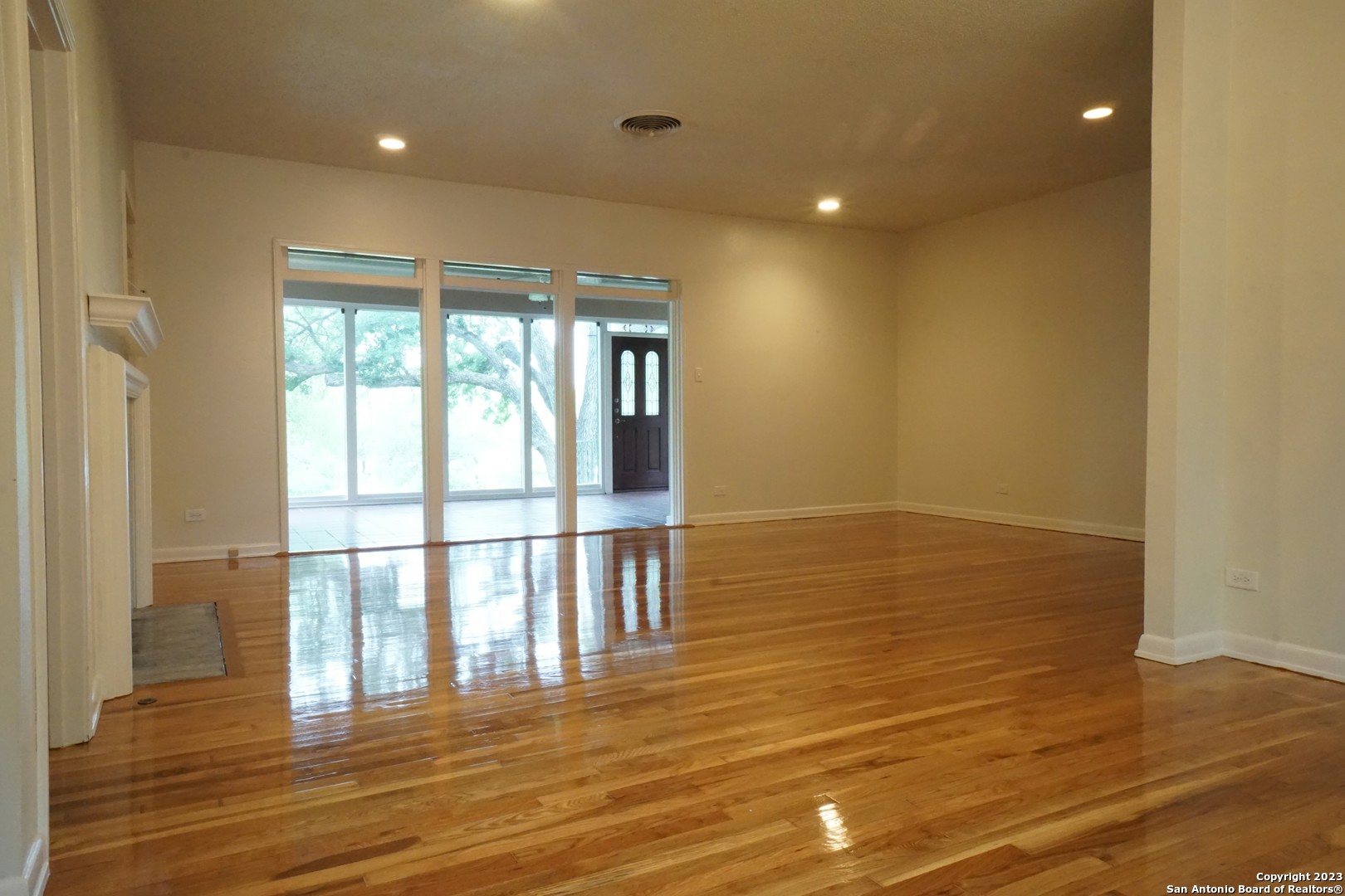 149 Downing Drive San Antonio TX 78209