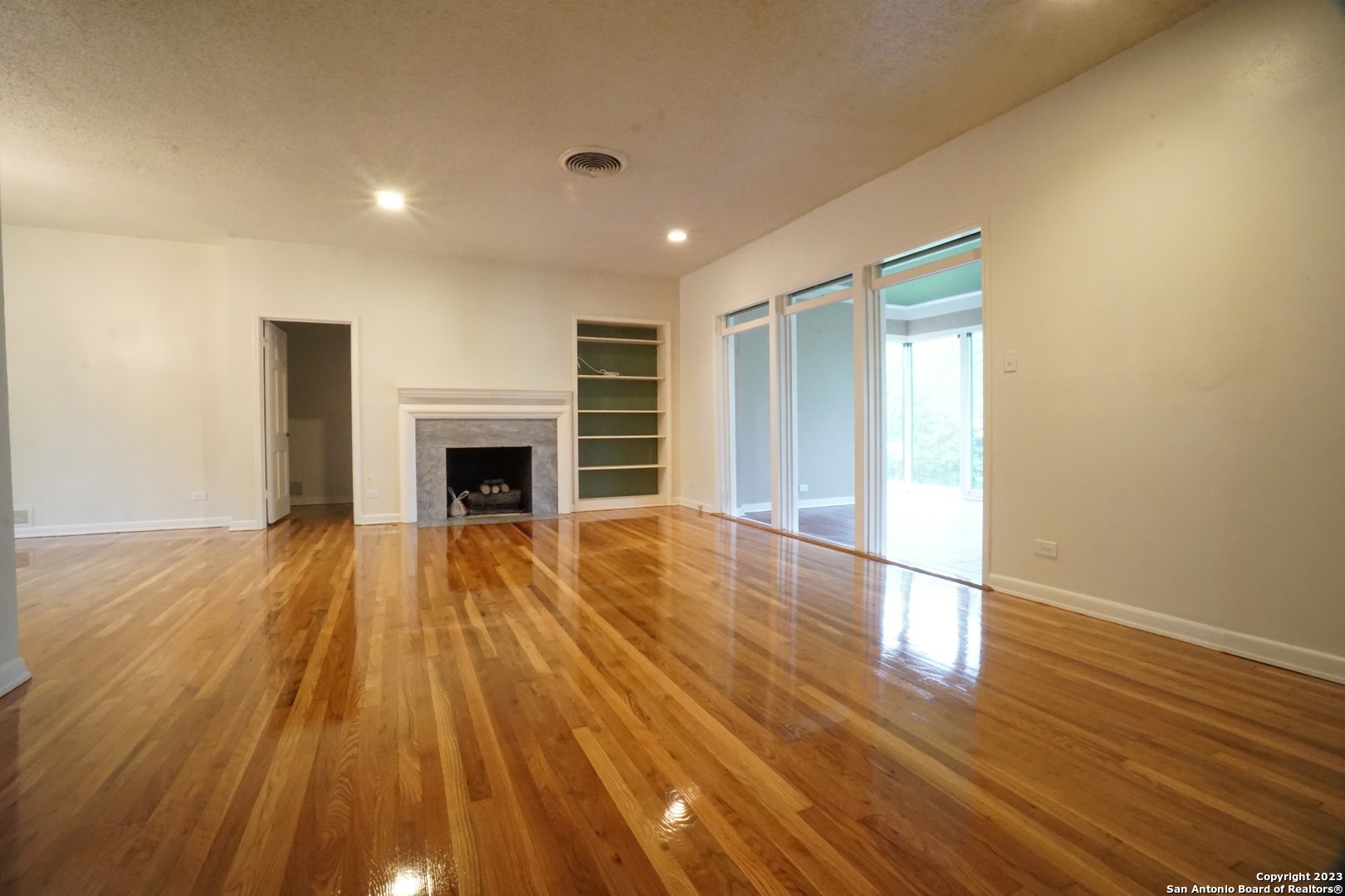 149 Downing Drive San Antonio TX 78209