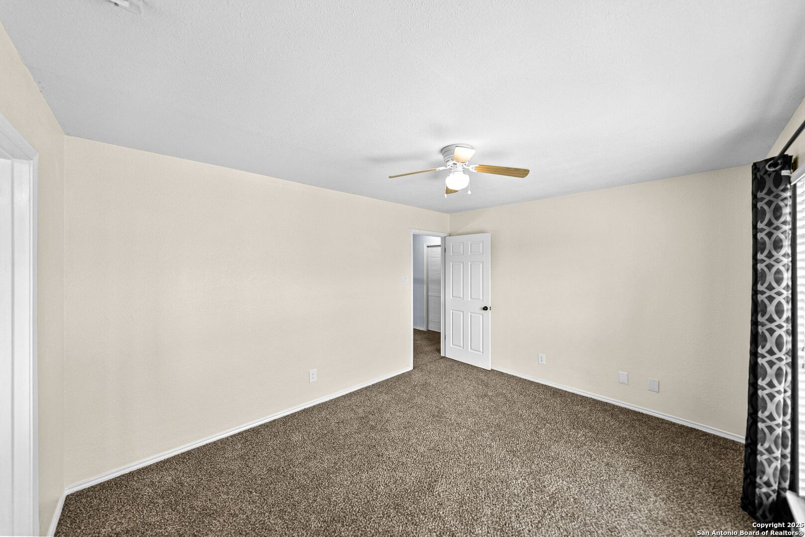 17902 Crystal Knoll San Antonio TX 78258