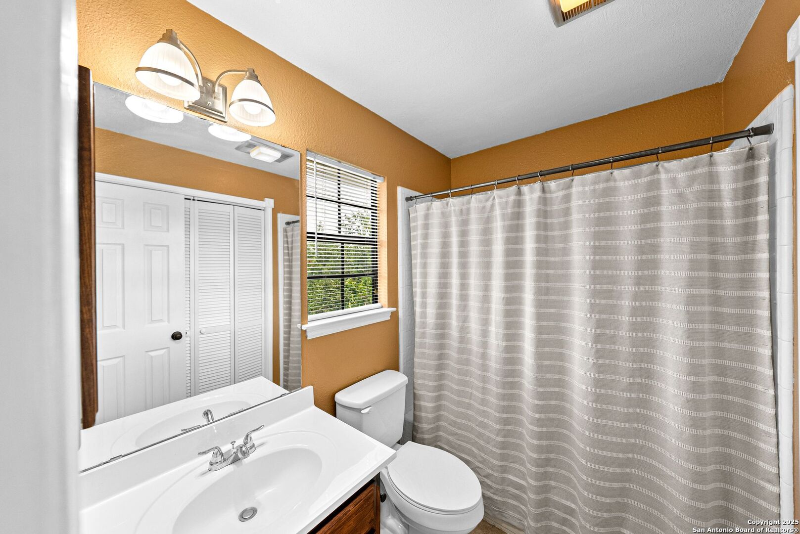 17902 Crystal Knoll San Antonio TX 78258