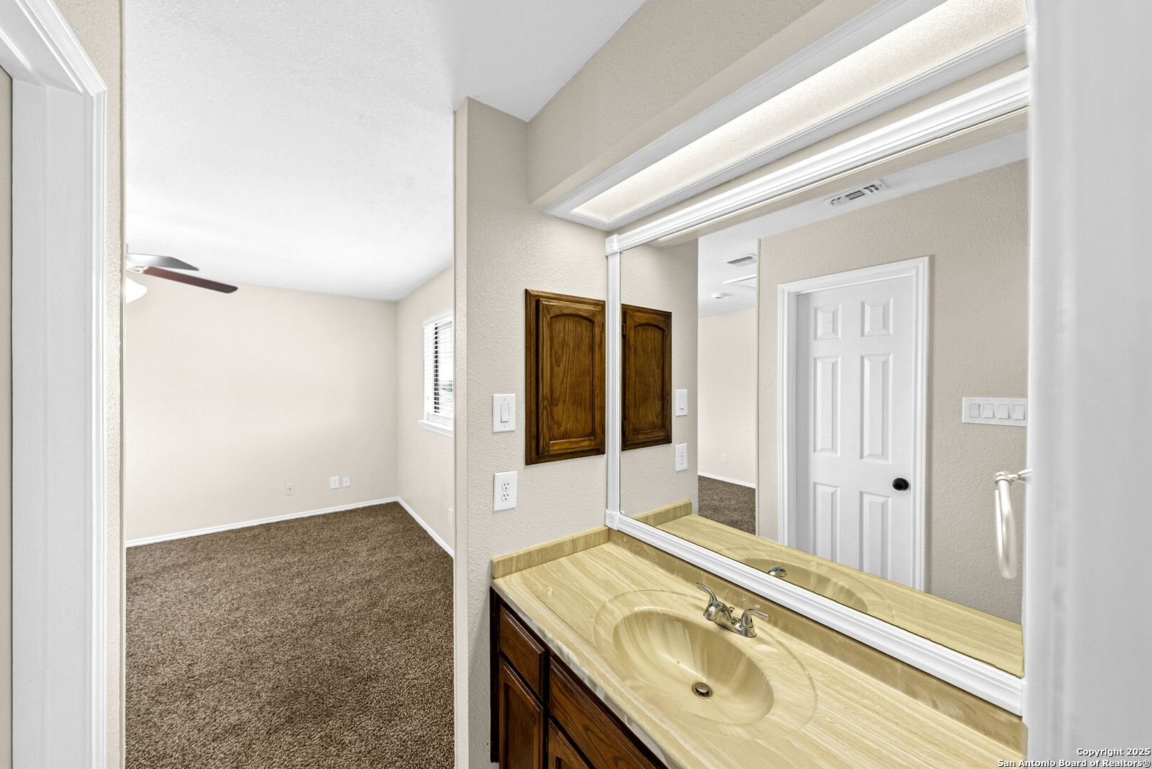 17902 Crystal Knoll San Antonio TX 78258