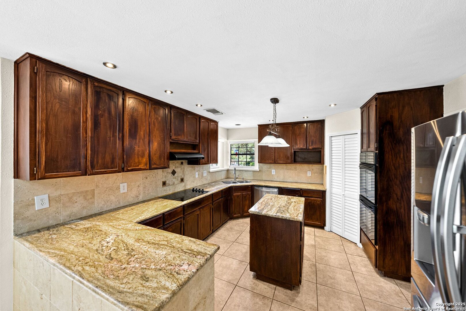 17902 Crystal Knoll San Antonio TX 78258