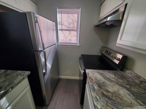 911-Y Vance Jackson Road San Antonio TX 78201