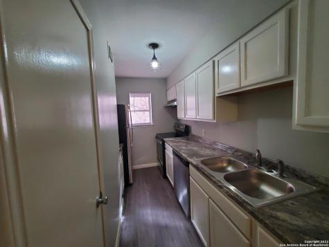 911-Y Vance Jackson Road San Antonio TX 78201