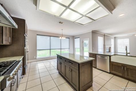 16310 Sacre Couer San Antonio TX 78232