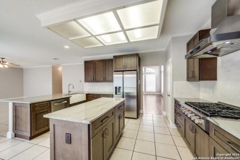 16310 Sacre Couer San Antonio TX 78232