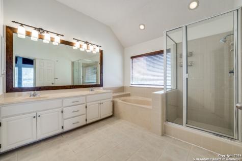 16310 Sacre Couer San Antonio TX 78232