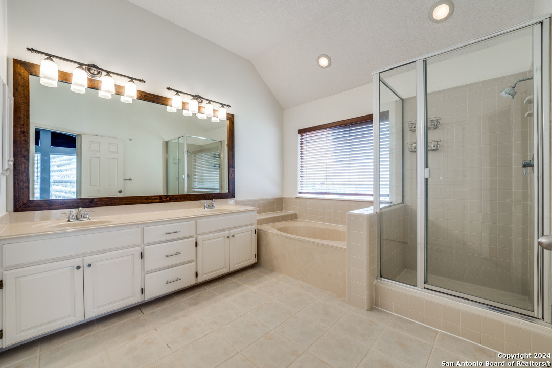16310 Sacre Couer San Antonio TX 78232