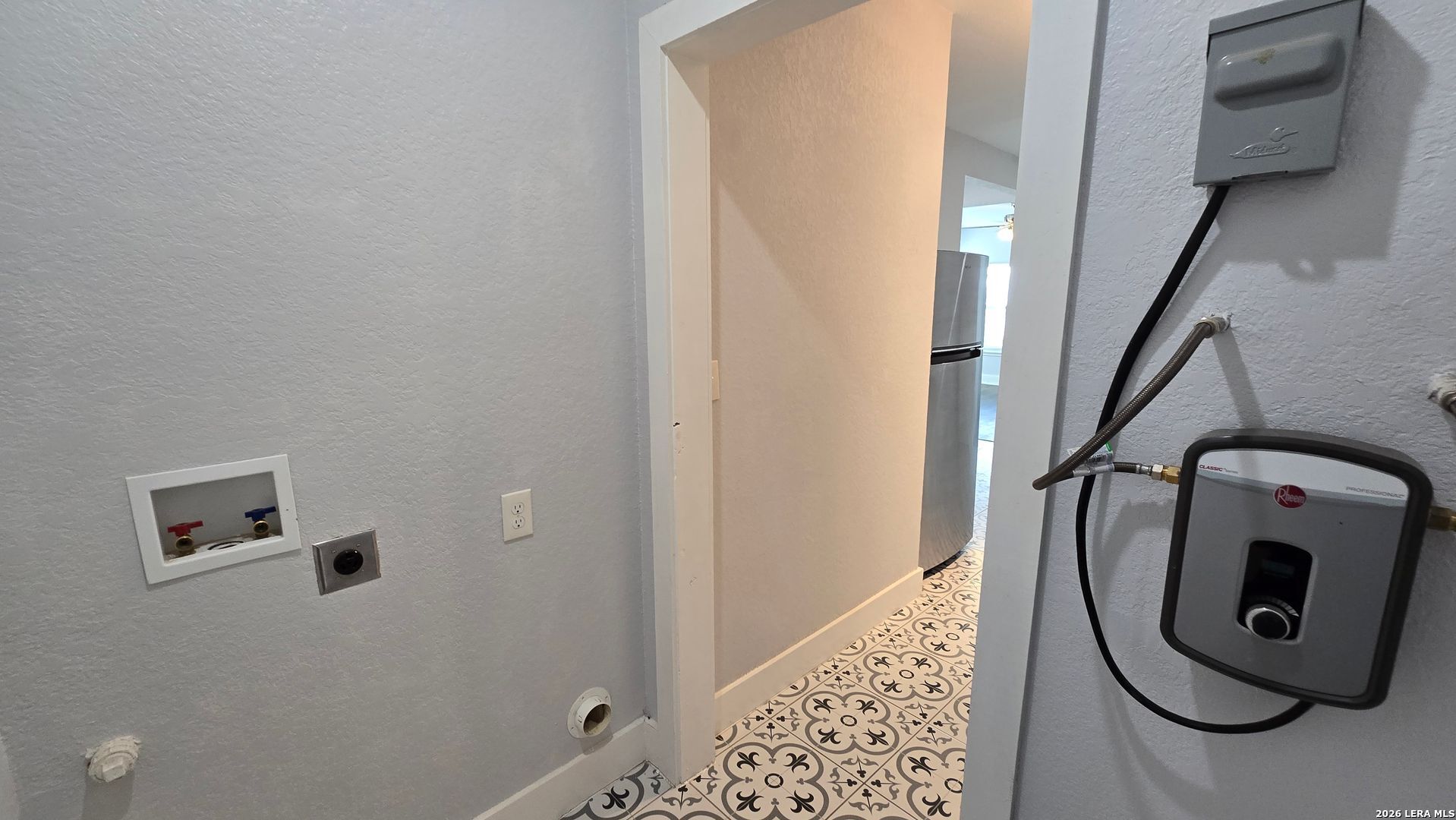 1026 W French Place San Antonio TX 78212