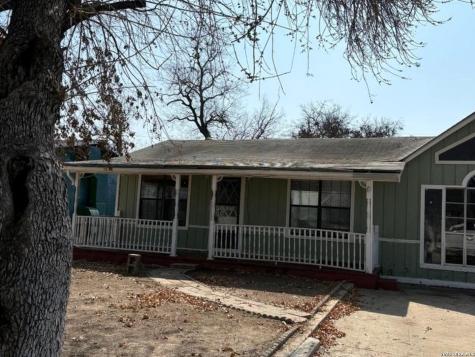 118 W Vestal San Antonio TX 78221