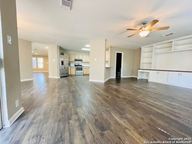 6346 Regency Lane San Antonio TX 78249