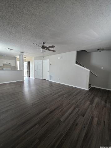 546 Dukeway Universal City TX 78148