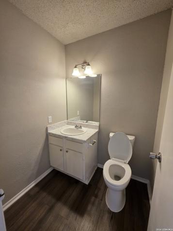 546 Dukeway Universal City TX 78148