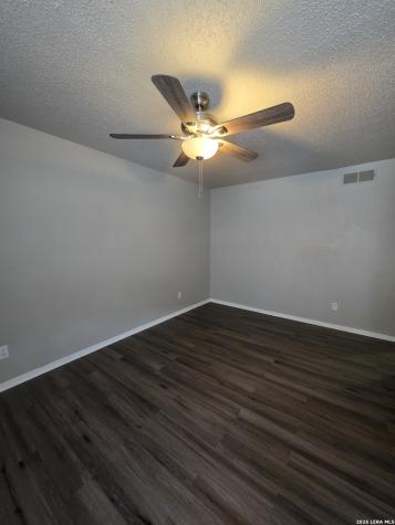 546 Dukeway Universal City TX 78148