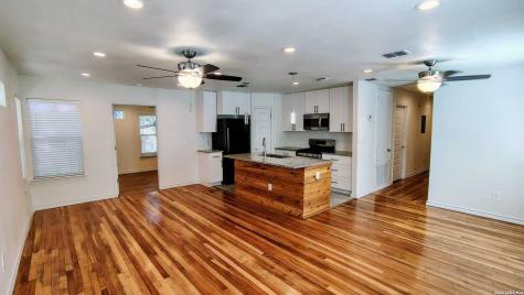 1338 W Elsmere Place San Antonio TX 78201