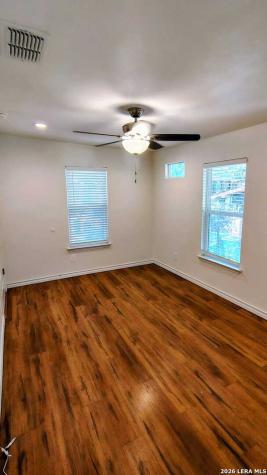 1338 W Elsmere Place San Antonio TX 78201