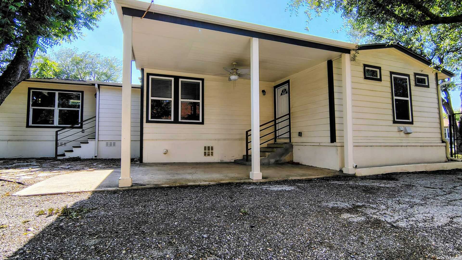 1338 W Elsmere Place San Antonio TX 78201