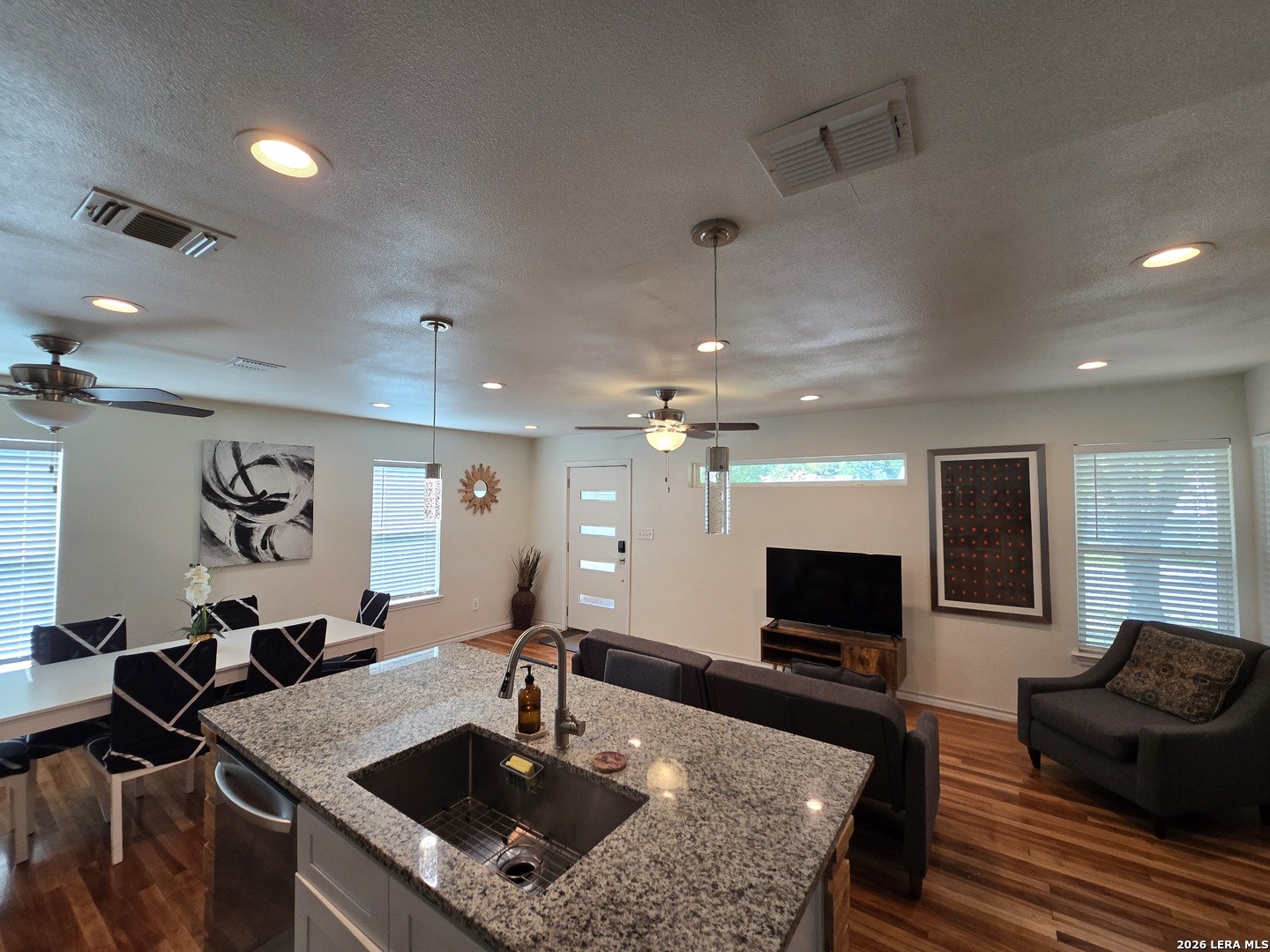 1338 W Elsmere Place San Antonio TX 78201
