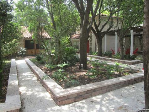 403 W Elsmere Place San Antonio TX 78212