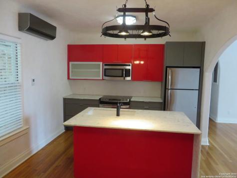 403 W Elsmere Place San Antonio TX 78212