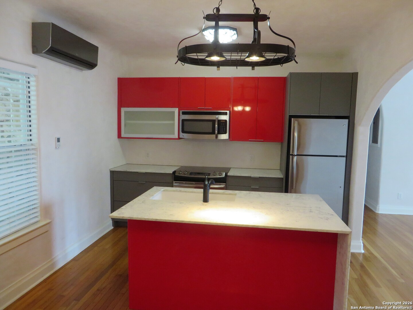 403 W Elsmere Place San Antonio TX 78212