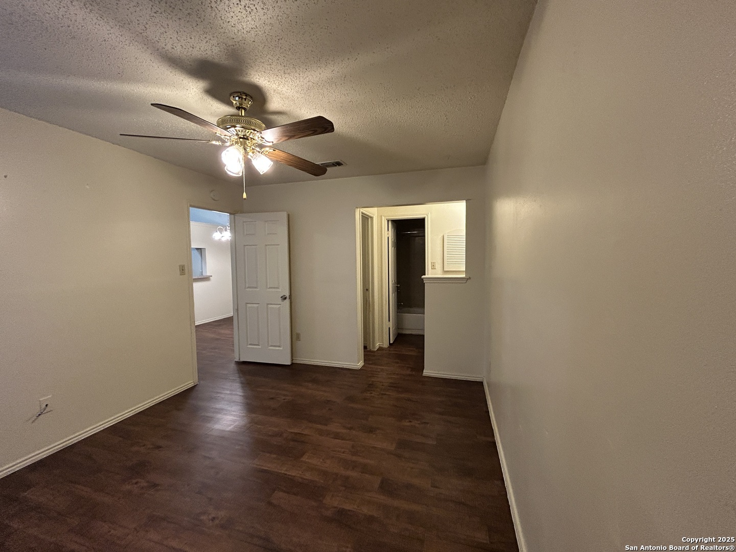 14303 Sandiland San Antonio TX 78217