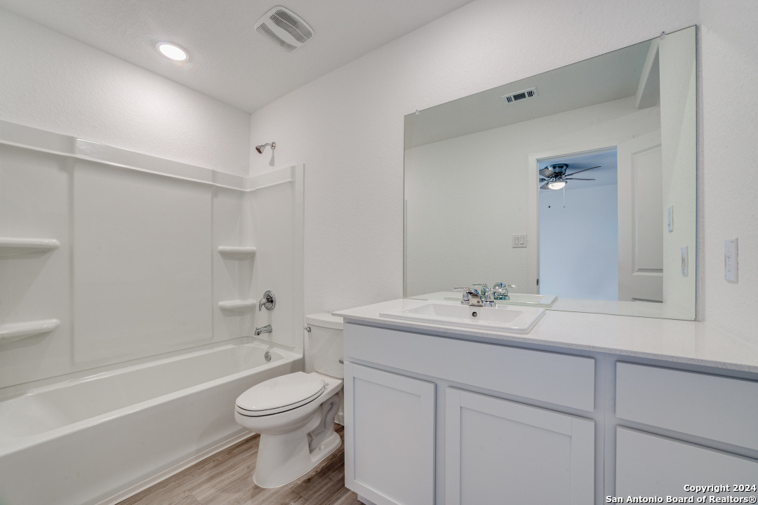 3704 Millbrook Way San Antonio TX 78245