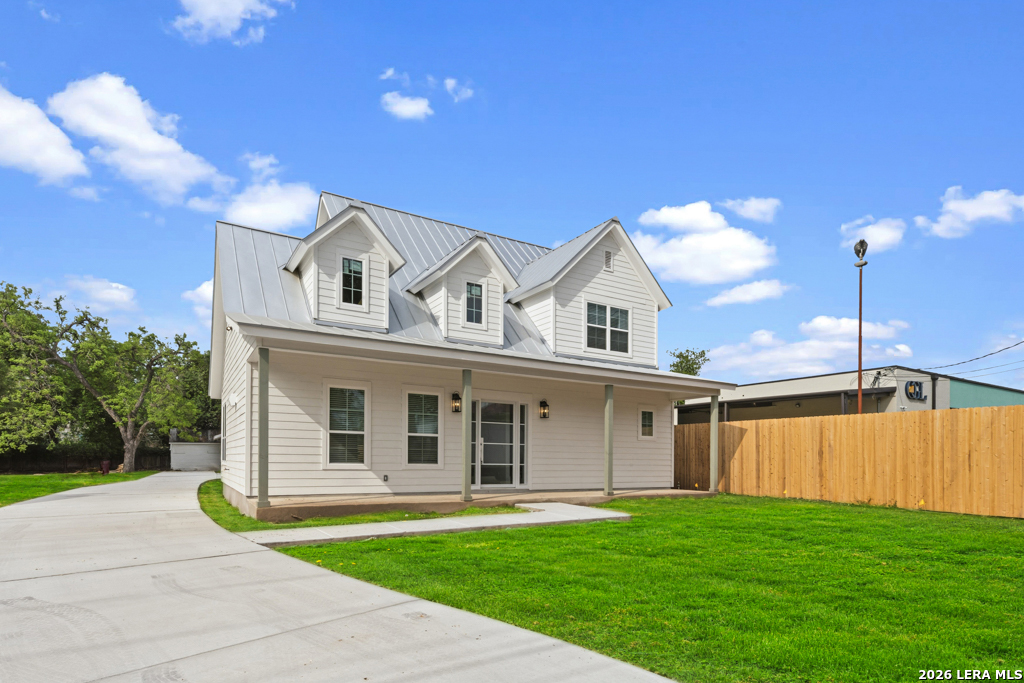 158 S Academy Avenue New Braunfels TX 78130