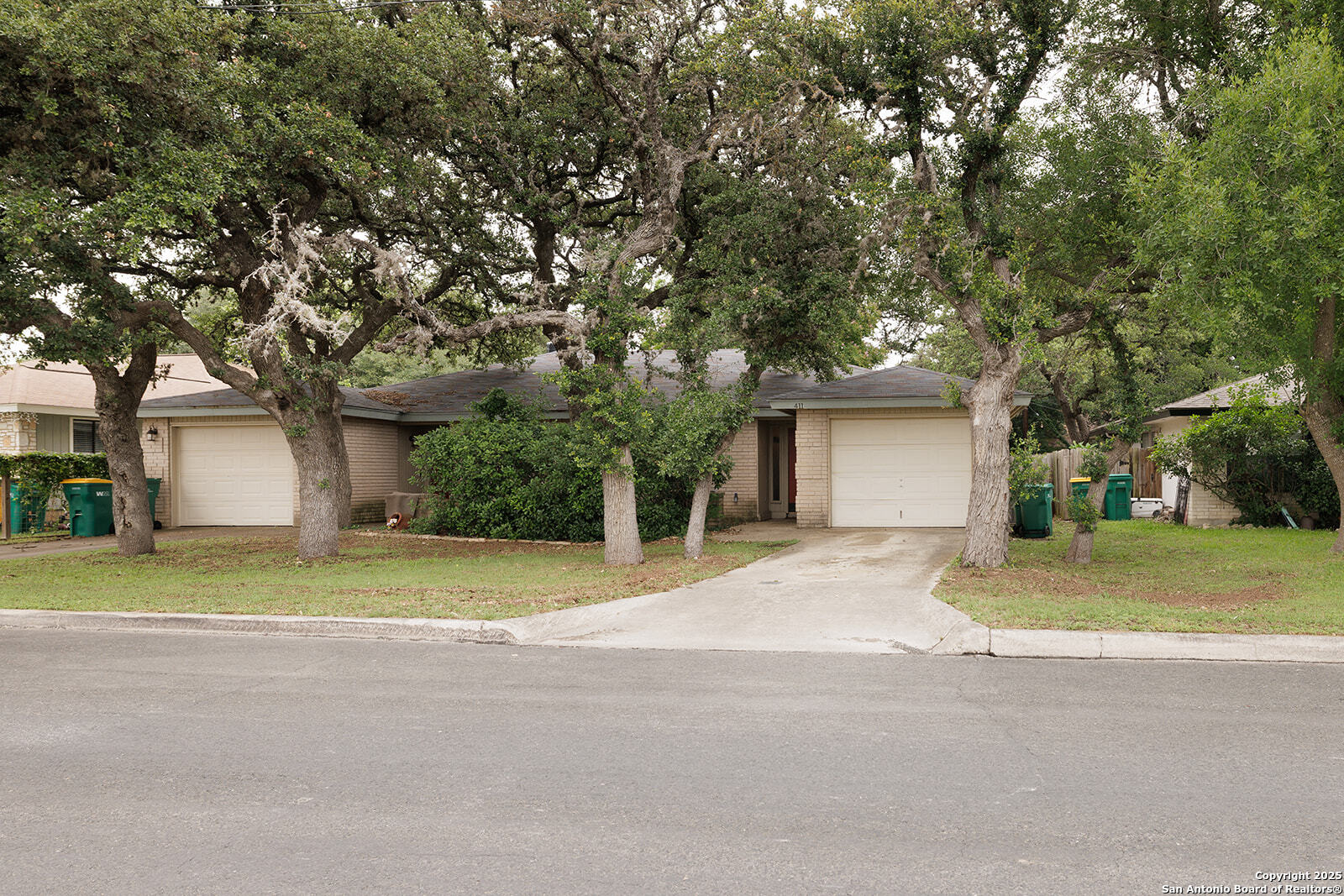 411 N Plant Avenue Boerne TX 78006