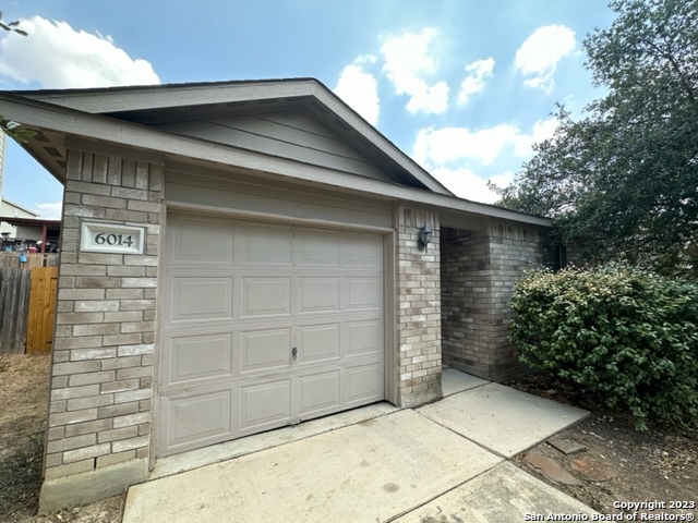 6014 Bear Canyon San Antonio TX 78252