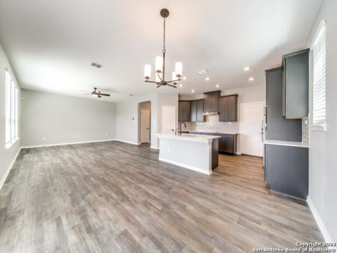 26006 Los Mirasoles Boerne TX 78015