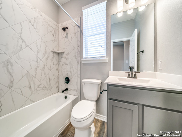 26006 Los Mirasoles Boerne TX 78015