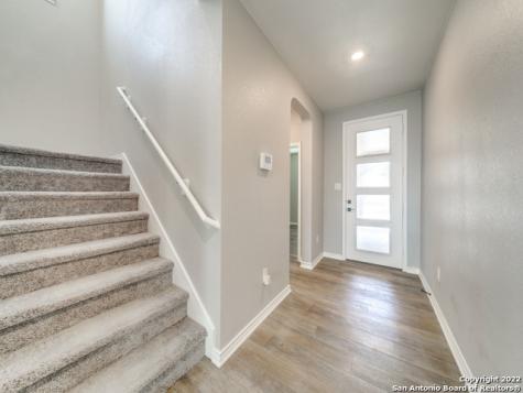 26006 Los Mirasoles Boerne TX 78015