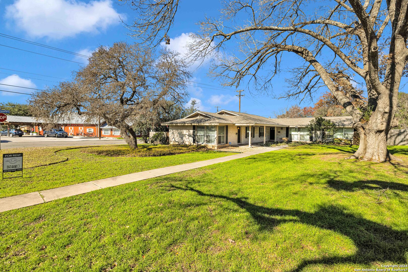103 Oakhurst Place San Antonio TX 78209
