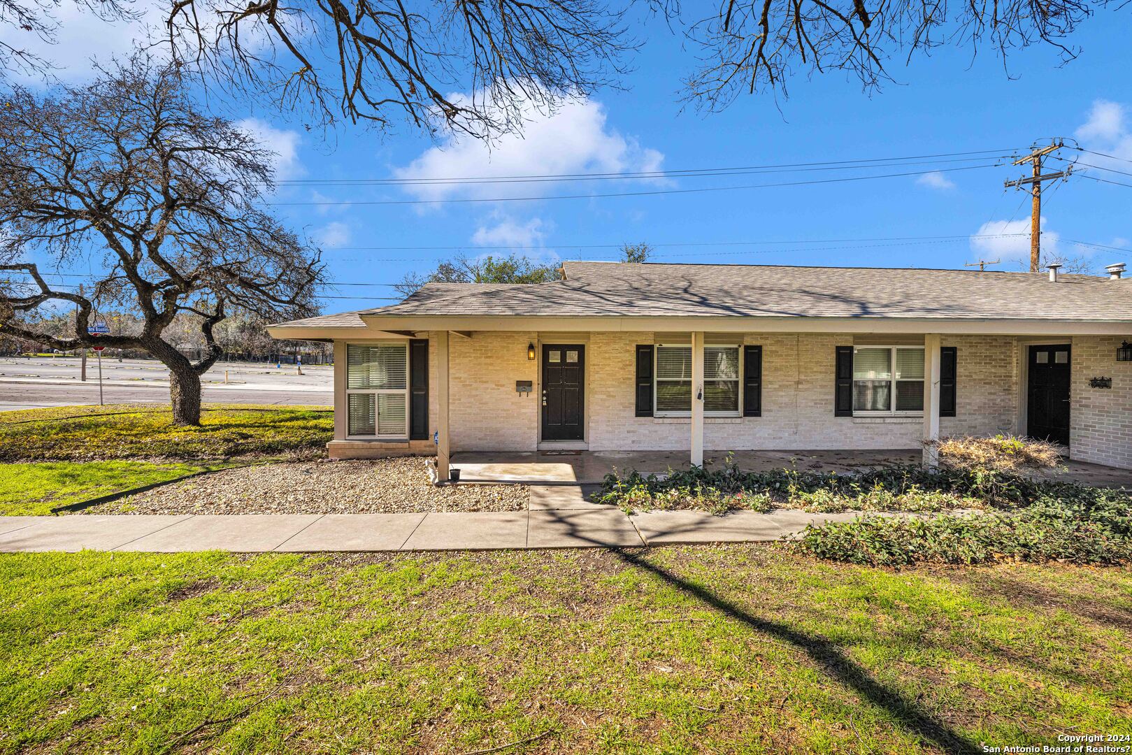 103 Oakhurst Place San Antonio TX 78209