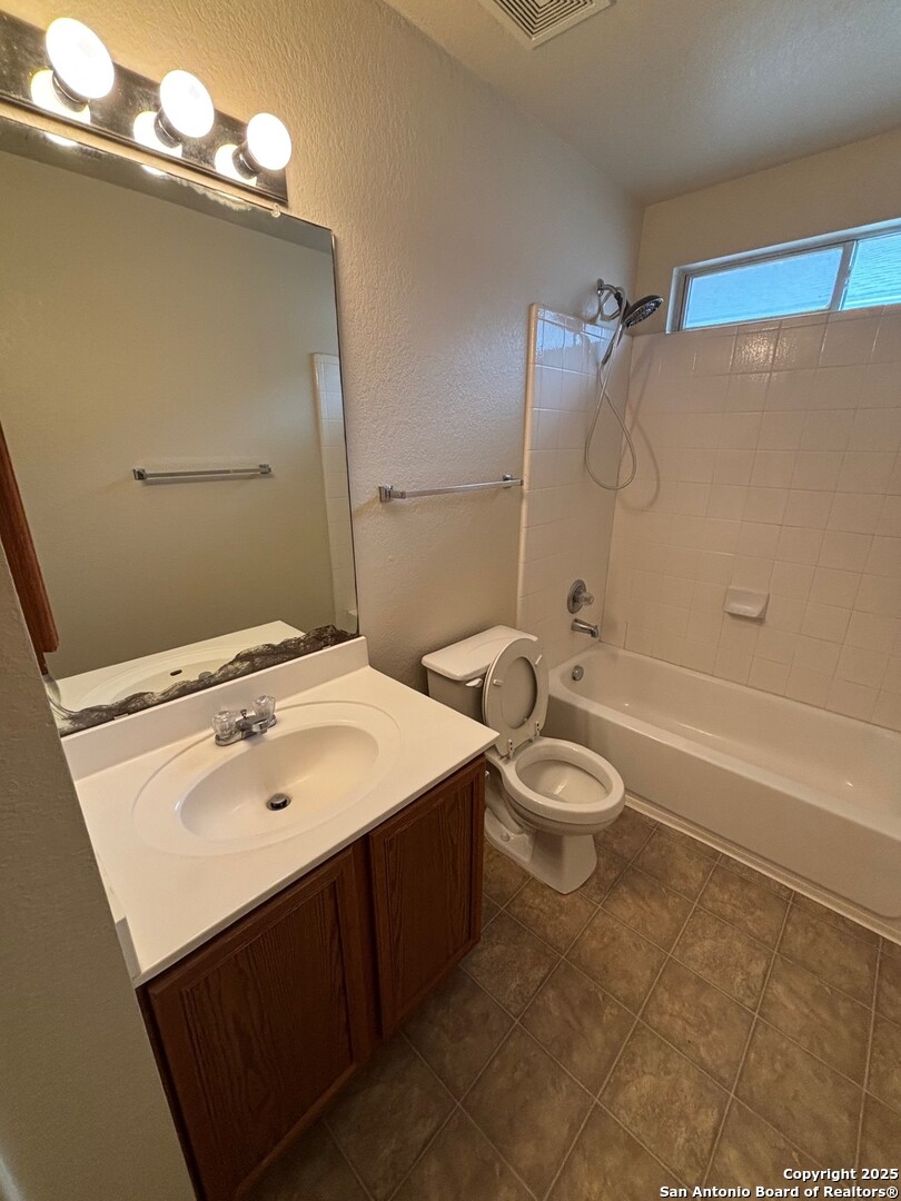 11107 Liberty Field San Antonio TX 78254